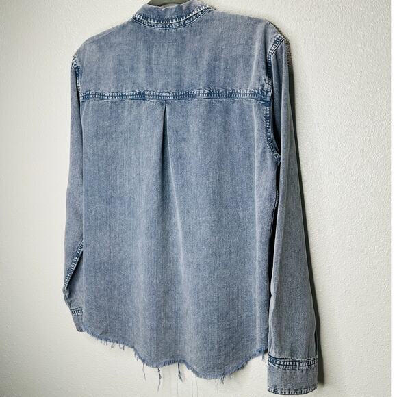 Rails Blue Acid Wash Ingrid Denim Button Collared Raw Hem Long Sleeve Shirt L - Picture 7 of 13